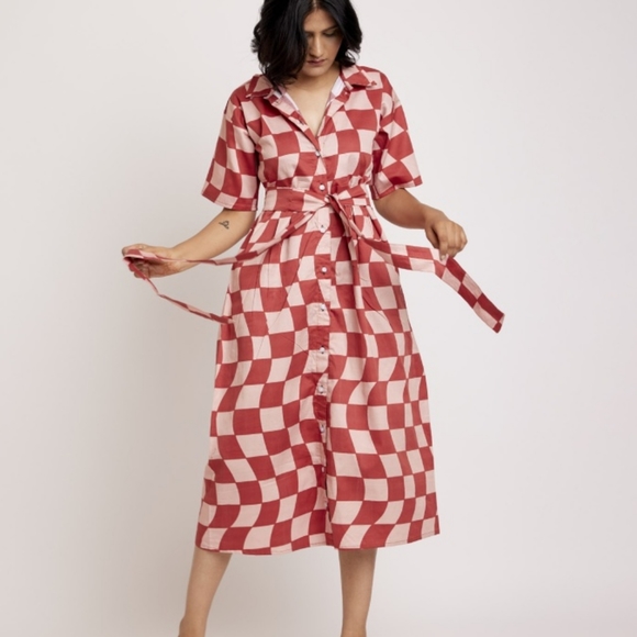 NWT RADHARAMAN Egypt Midi dress with Belt - Picture 3 of 3